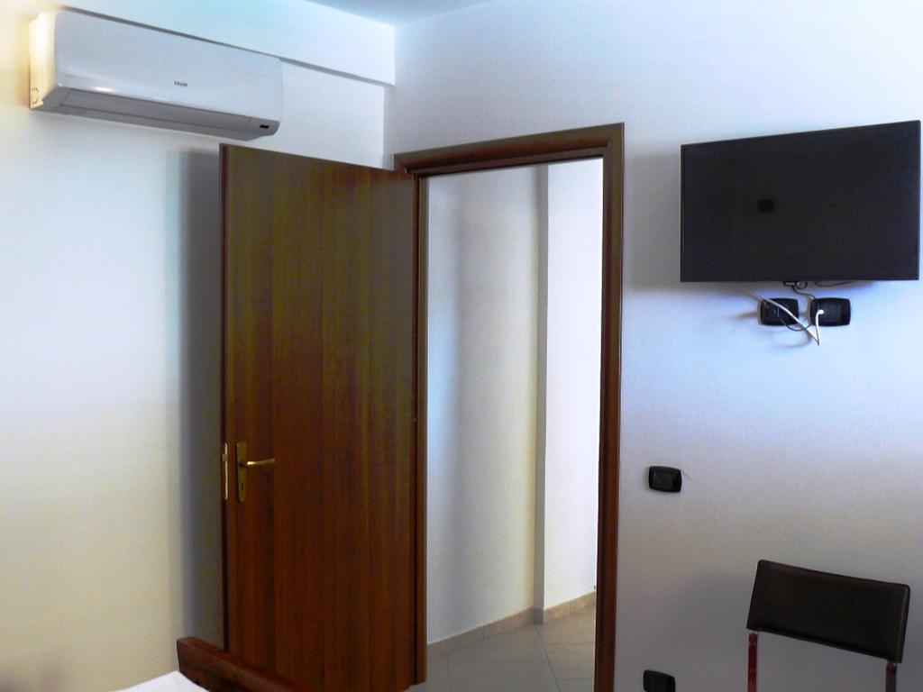 Apartment Oasi Tortuga Piscina E Barbecue H24 *