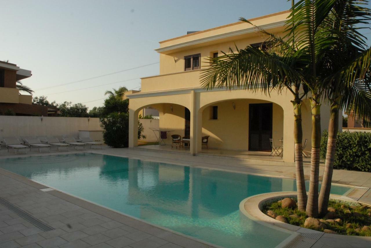 Apartment Oasi Tortuga Piscina E Barbecue H24 *
